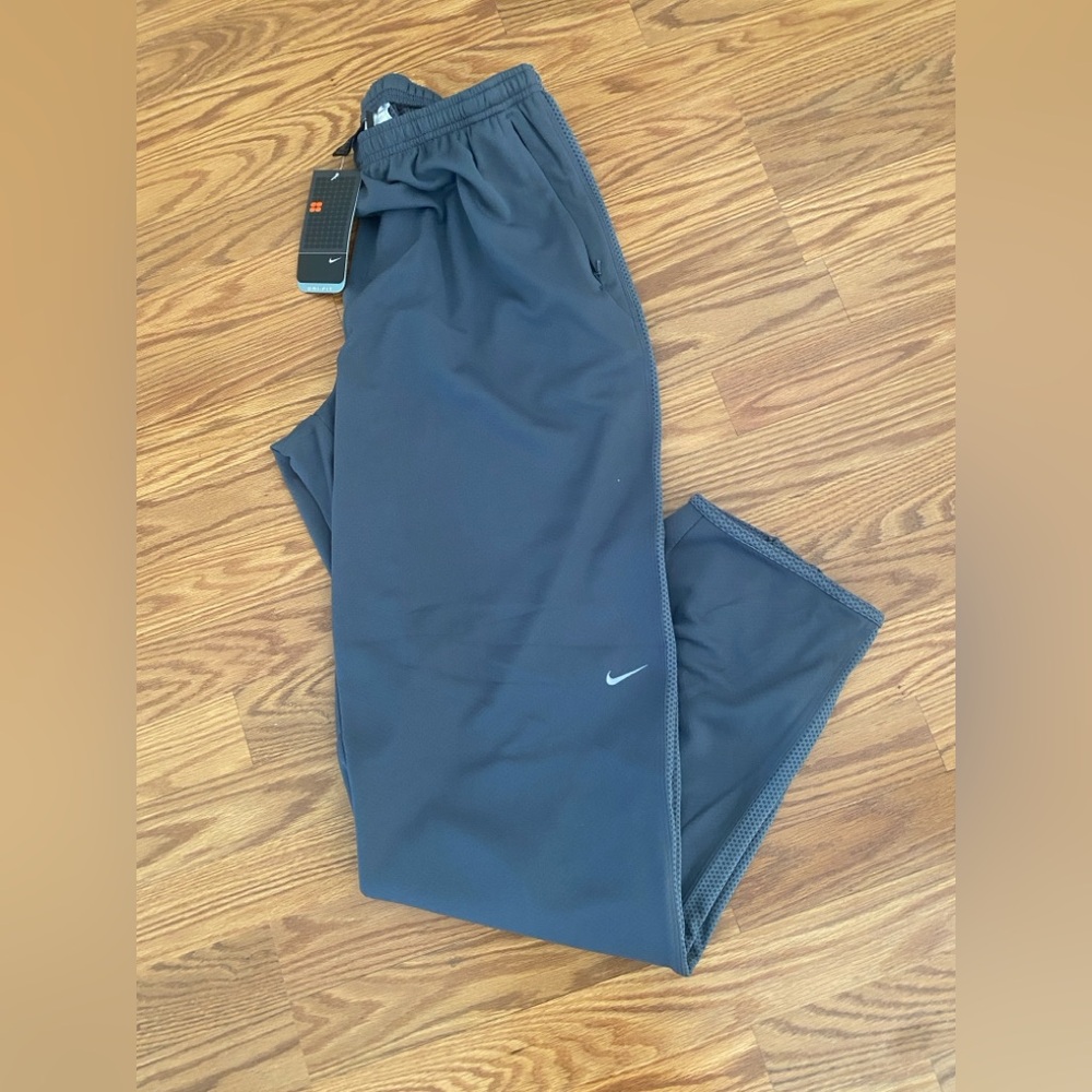 Nike Dri Fit Gray Sweatpants with Elastic Waistband - New w/Tags